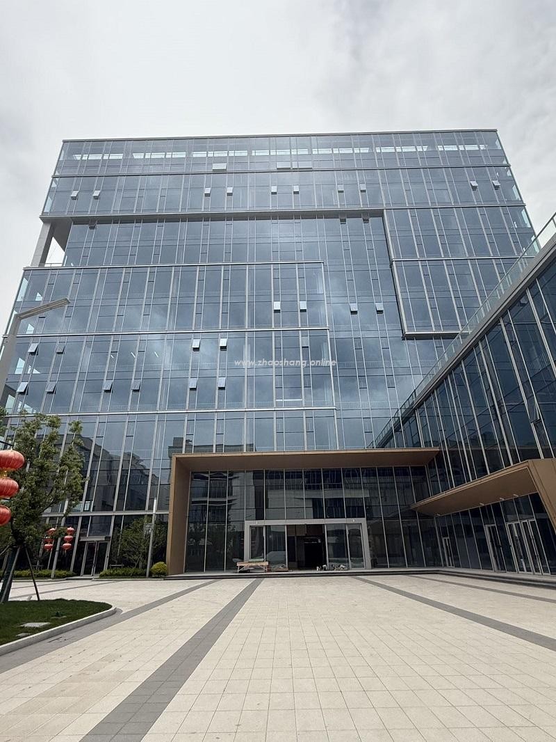 1办公楼外实景5-800.jpg